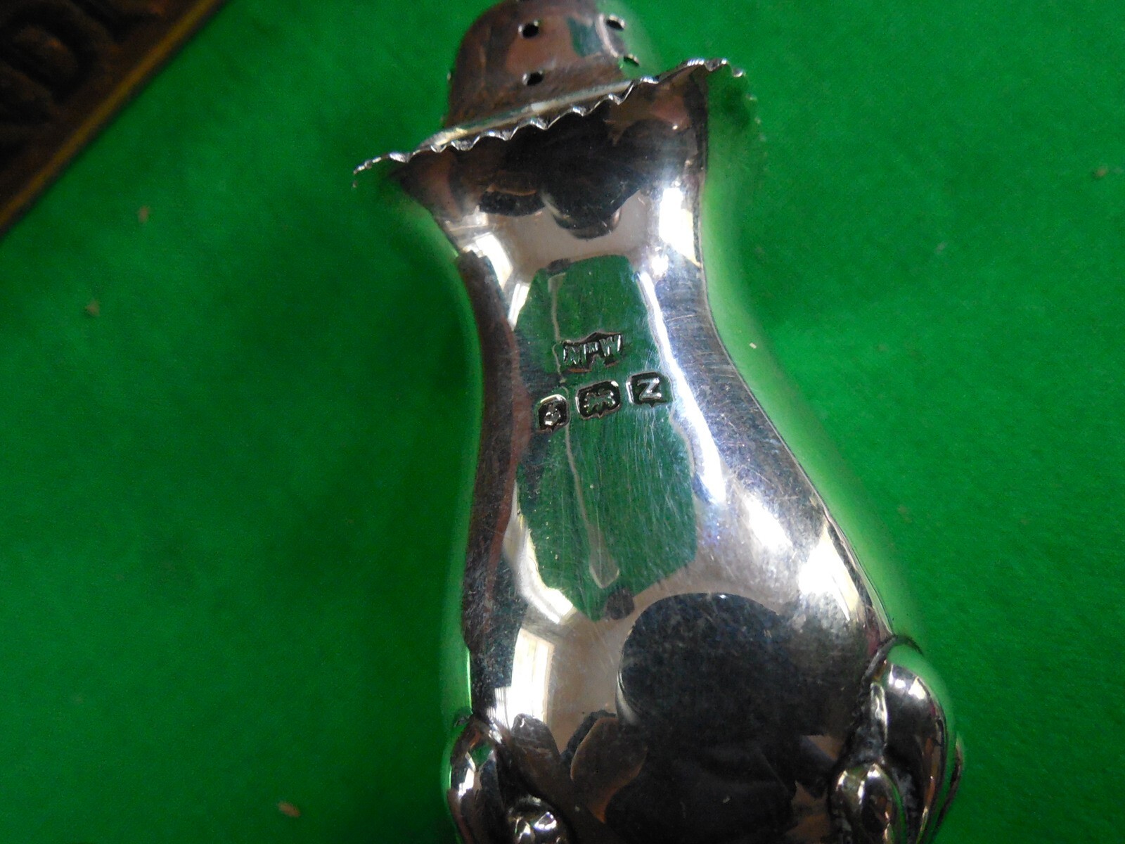 Mappin & Webb Sterling Silver Condiment Set in Cigar Box ~