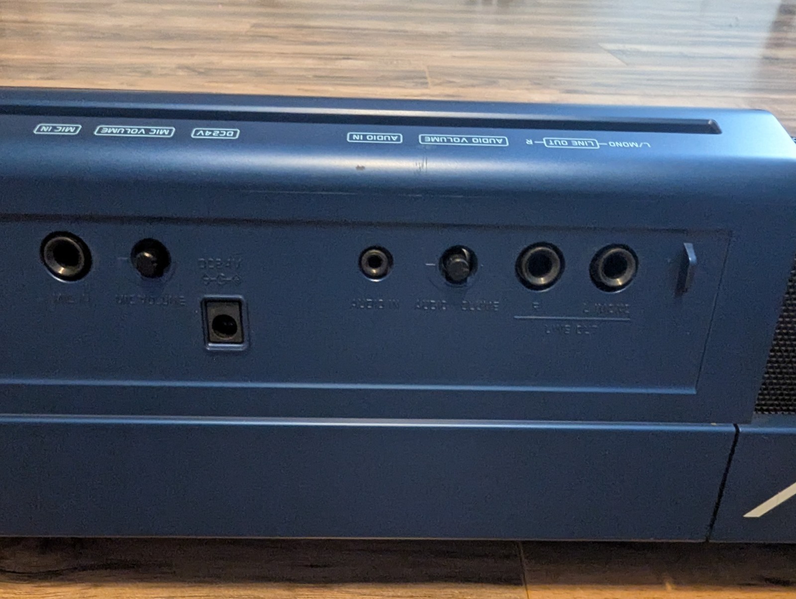 Casio MZ-X500 61-Key Workstation Keyboard, Used, Free Shipping