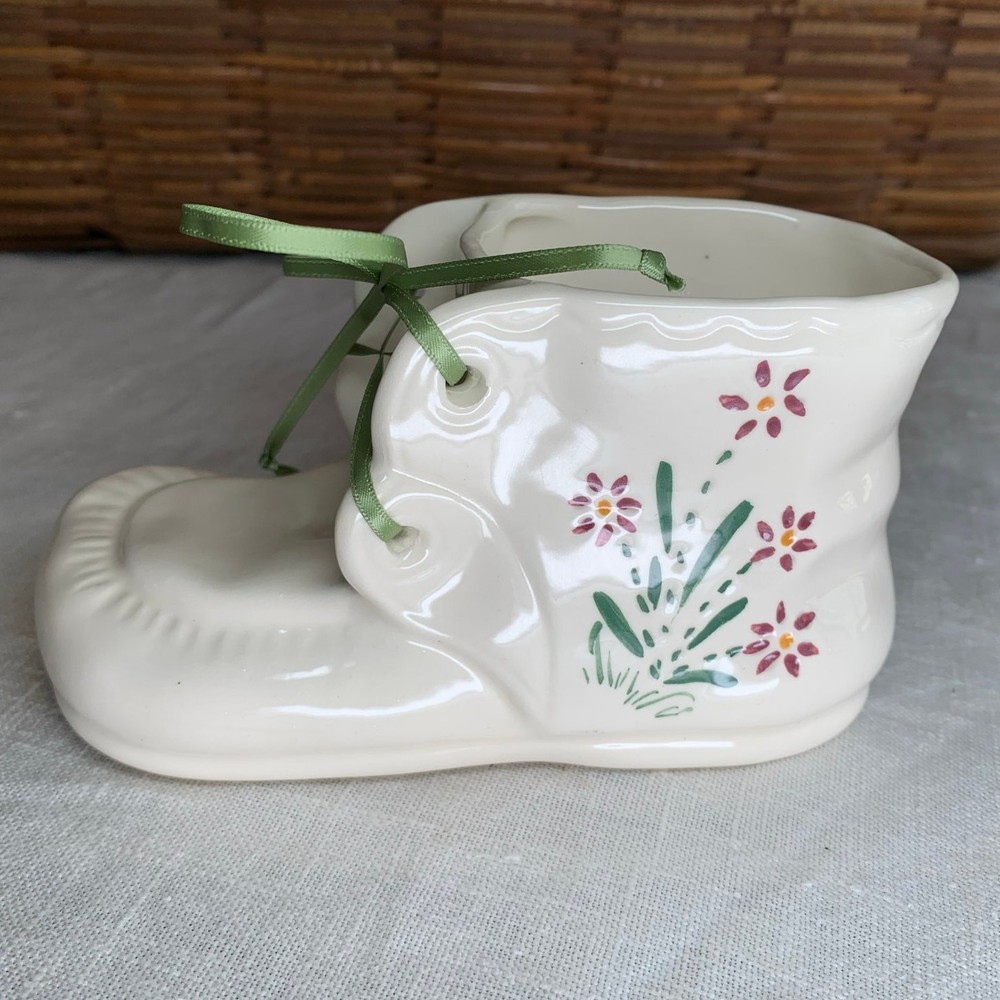 Hand Painted Signed Ceramic Planter Trinket Candy Nut Dish Easter Spring Decor