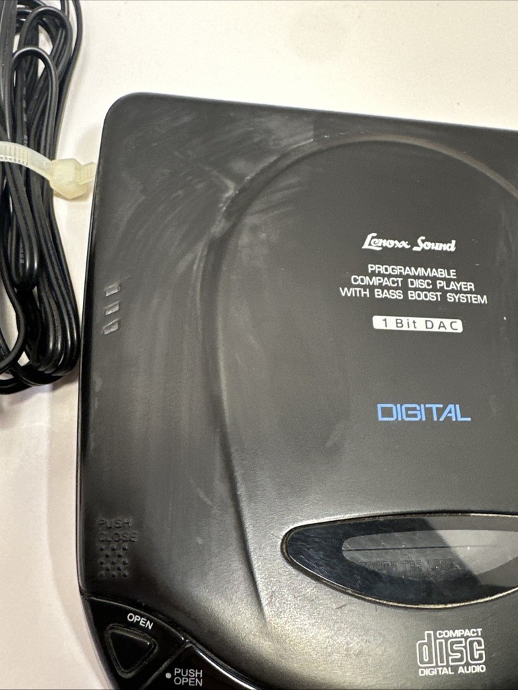 Lenoxx Sound Programmable Compact Disc Player Model CD-51 AC/DC Plug In