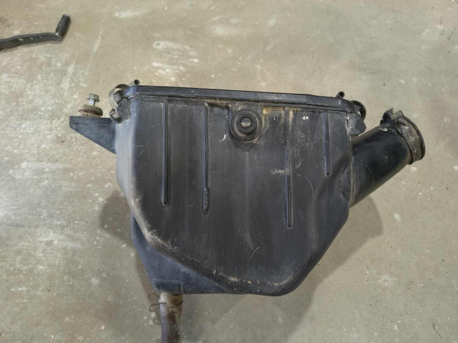 1986 Honda ATC200X Airbox Air Box Lid Intake Boot Complete