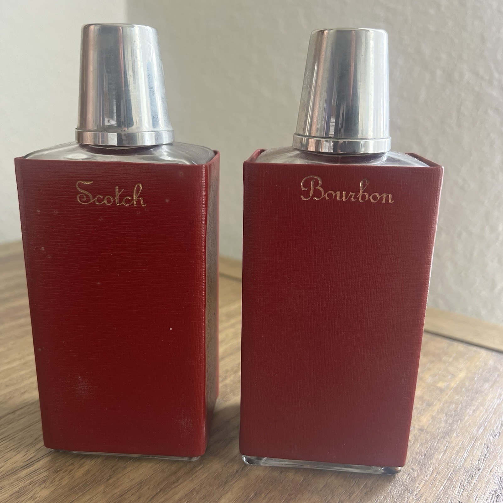 Vintage Enger Kress Leather Travel Bar Set MCM Mad Men Era Bourbon & Scotch