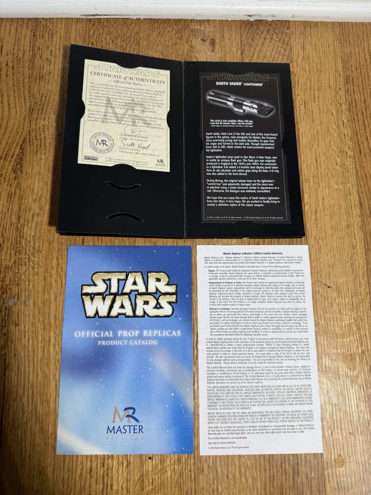 Darth Vader Lightsaber Master Replicas 669/7500