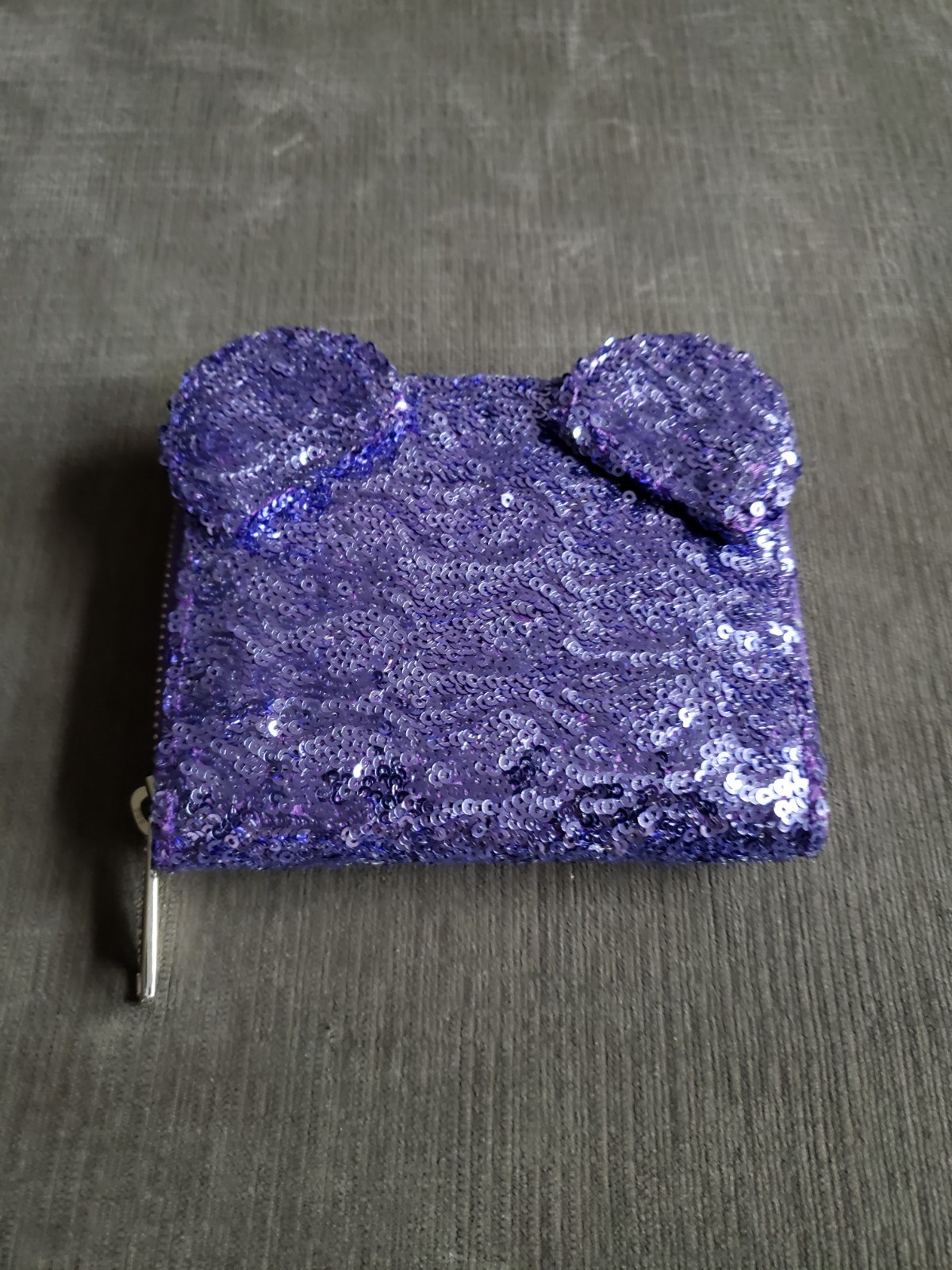 Disney Parks Exclusive Loungefly Minnie Potion Purple Sequined Wallet NWOT