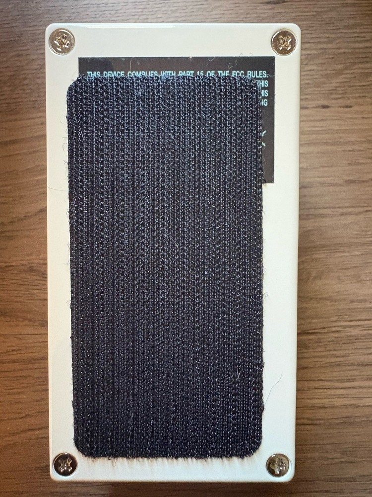 Walrus Audio Kumakura Polychrome Analog Flanger