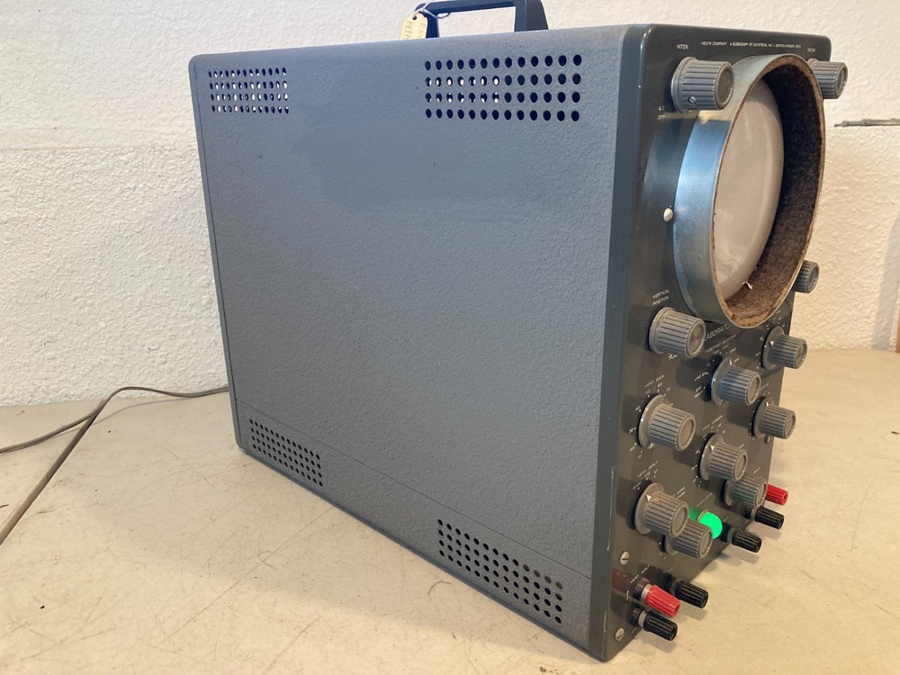 Heathkit Laboratory Oscilloscope Model OM-12