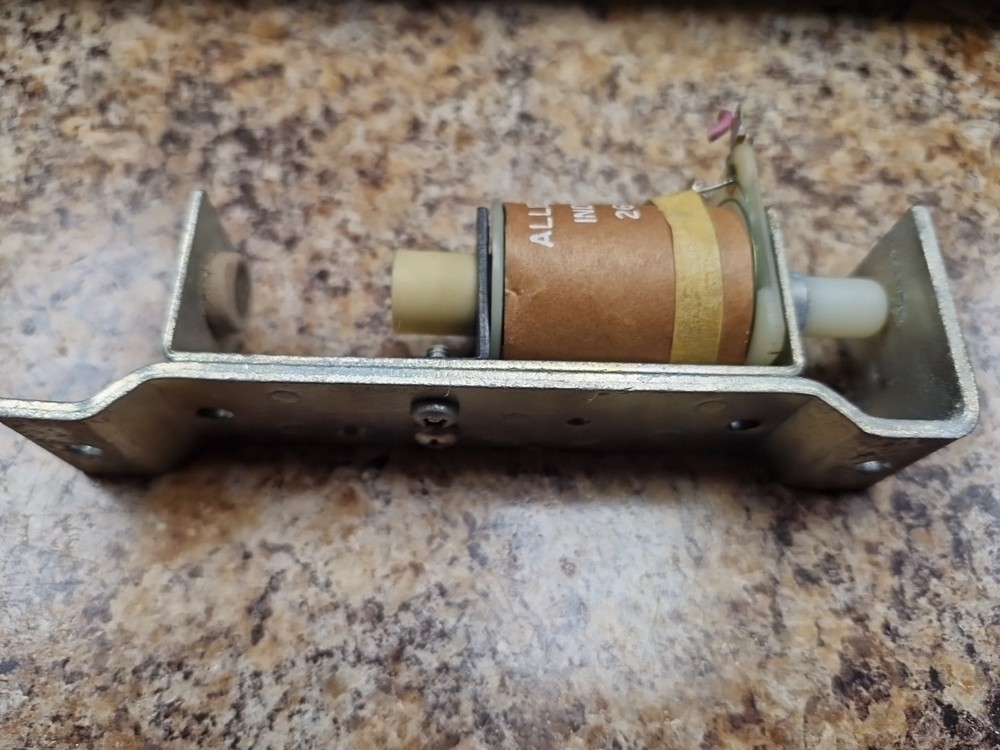 Allied Leisure Pinball Machine Knocker Assembly