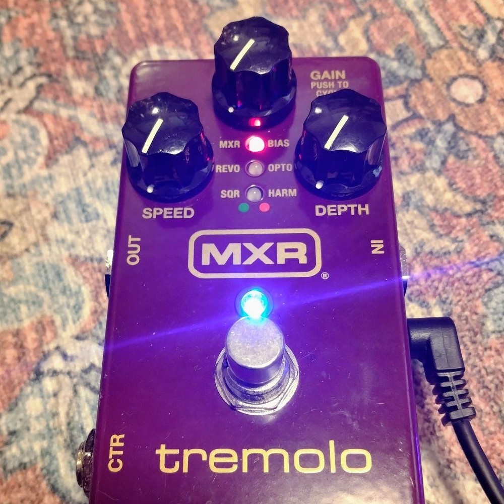 MXR tremolo 153501