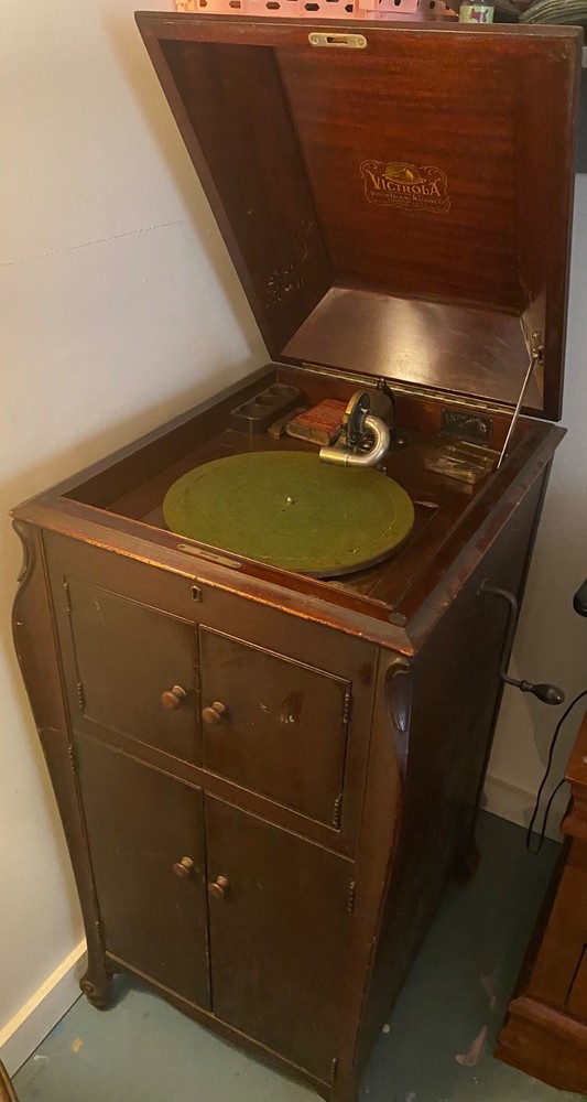 1900s victor victrola phonograph