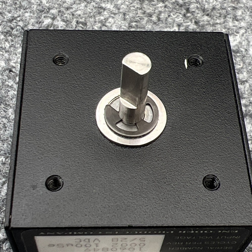 Accu-Codder 715-1*-N-S Incremental Shaft Encoder Used