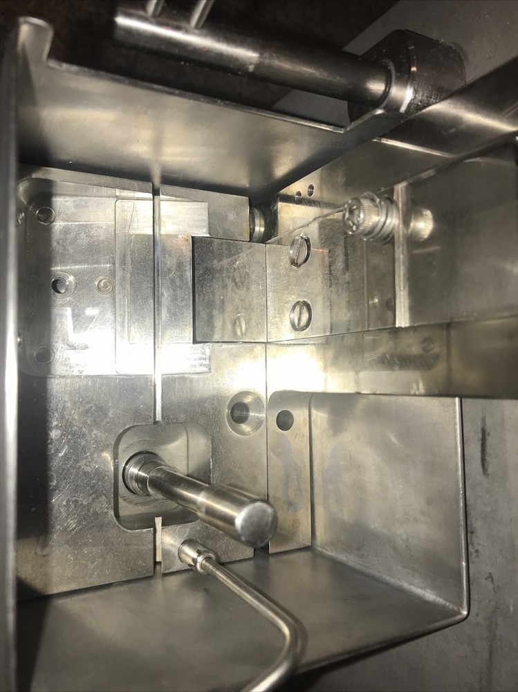 KRUMDIECK MD 4000 TISSUE SLICER