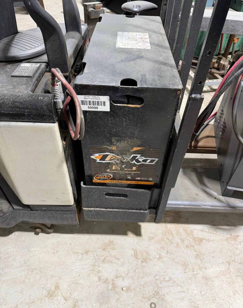 Electric Pallet Jack / Order Picker