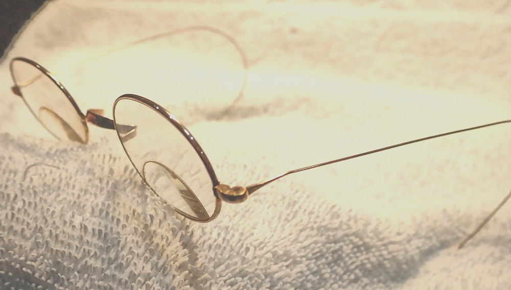 10K SOLID GOLD AMERICAN OPTICAL 1900 FRAME WITH PASTE-ON WAFER BIFOCALS!