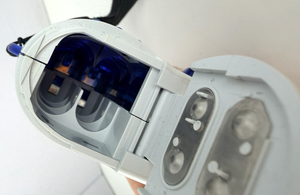 Intel CS630 Pocket PC Digital Camera with Cable Working