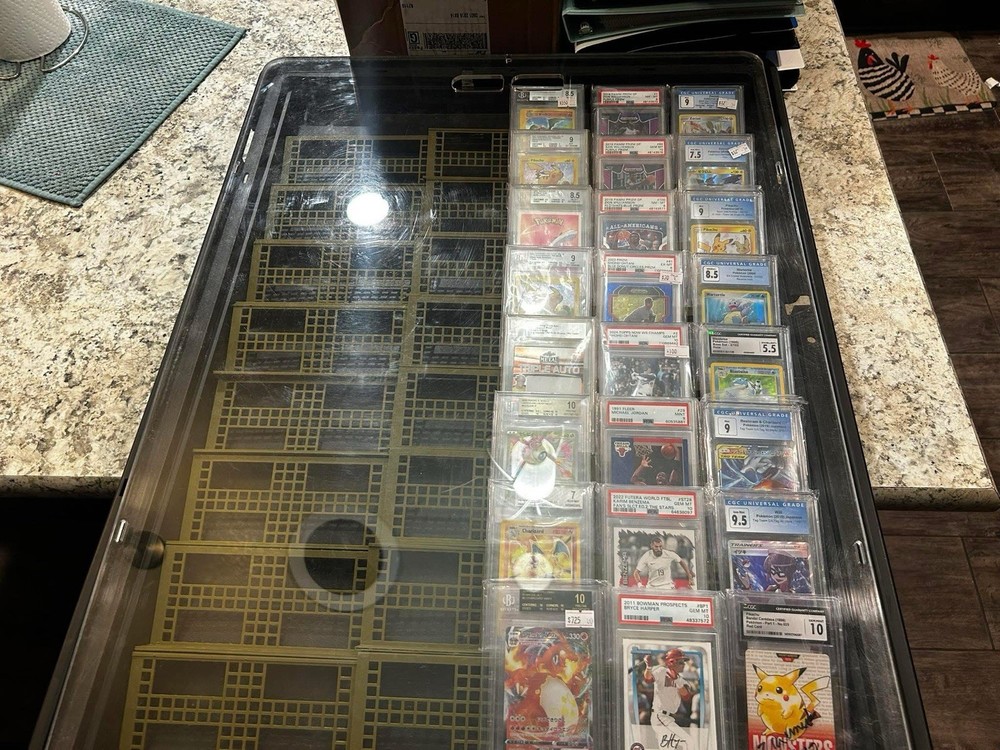 Trading Card Display Case Stands 10 PACK