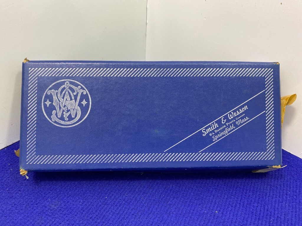 Vintage Smith & Wesson Model 48-4 .22 Magnum Genuine Factory Two-Piece Box
