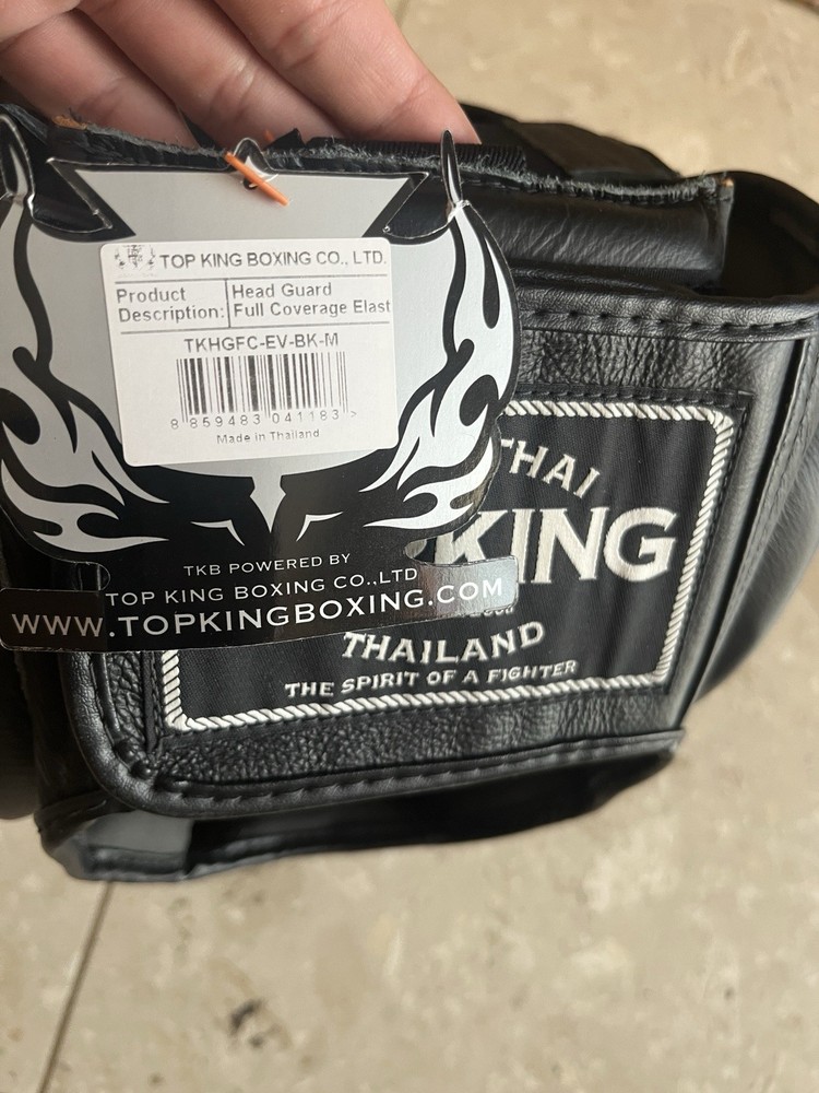 Top King -Muay Thai -Full Coverage Head Gear- MEDIUM -NEW