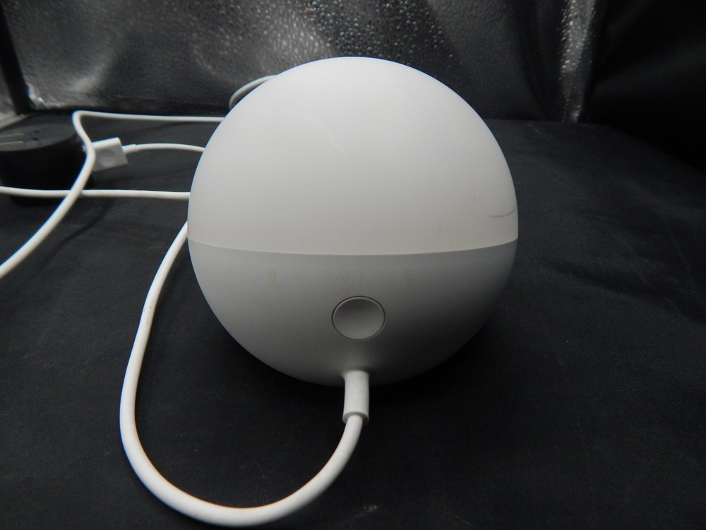 WHITE AMAZON ECHO SMART GLOW LAMP MODEL S7RN5S