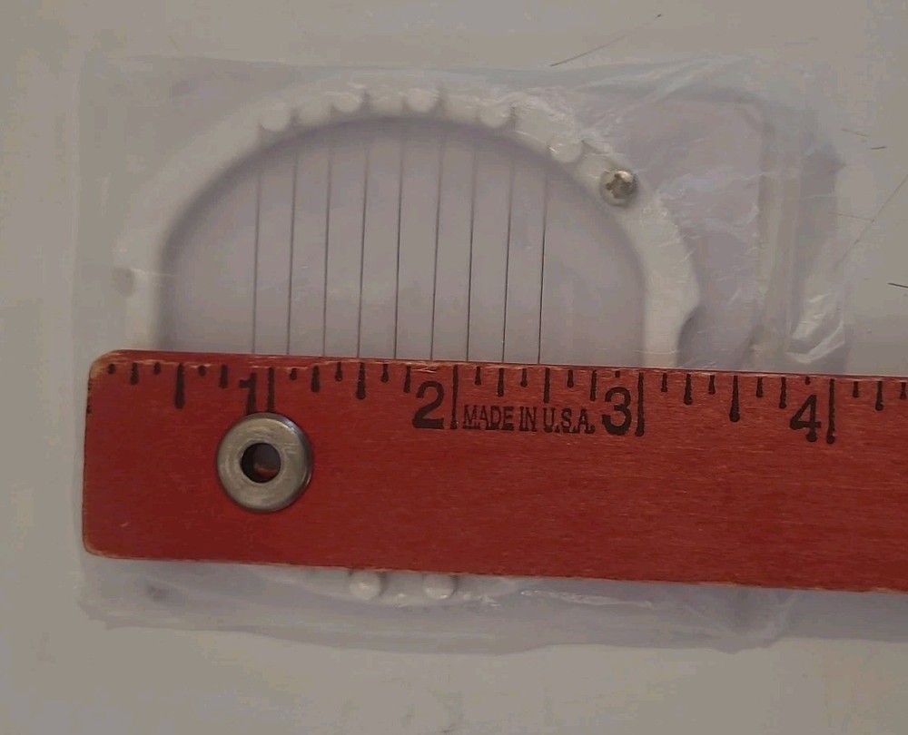 Tupperware Egg Slicer White Slice n Star Straight Wire Insert ONLY 7356