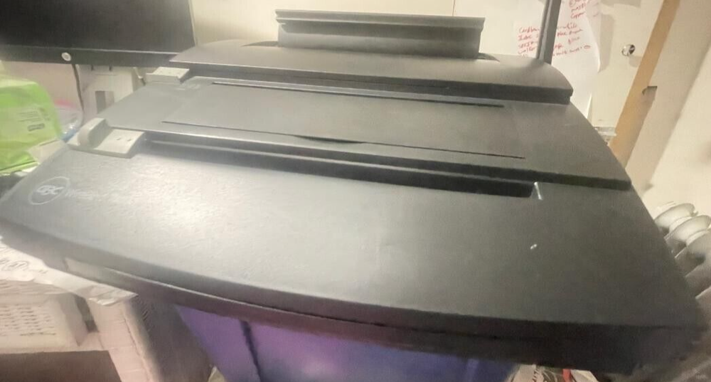 GBC Wirebind W400 Book Binding Machine (DR)