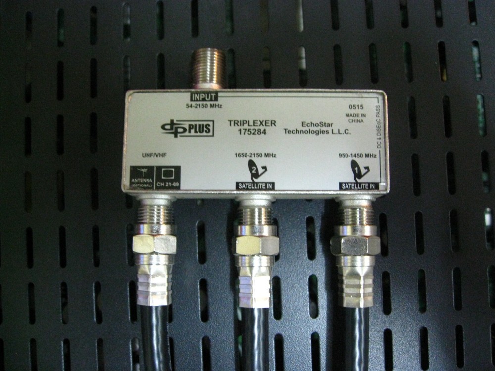 VIP222k receiver Network HDTV / Remote Tested - Powers On + Displays