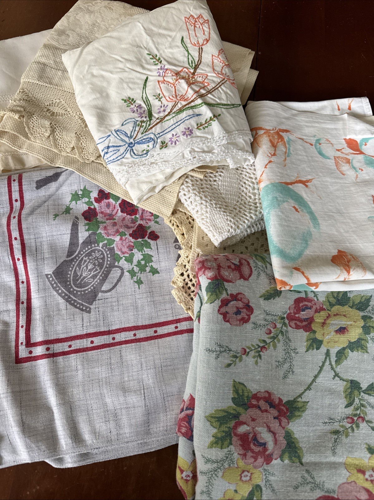 Lot Of Misfit Vintage Antique Linens Cutter Craft Sewing 10 Pieces