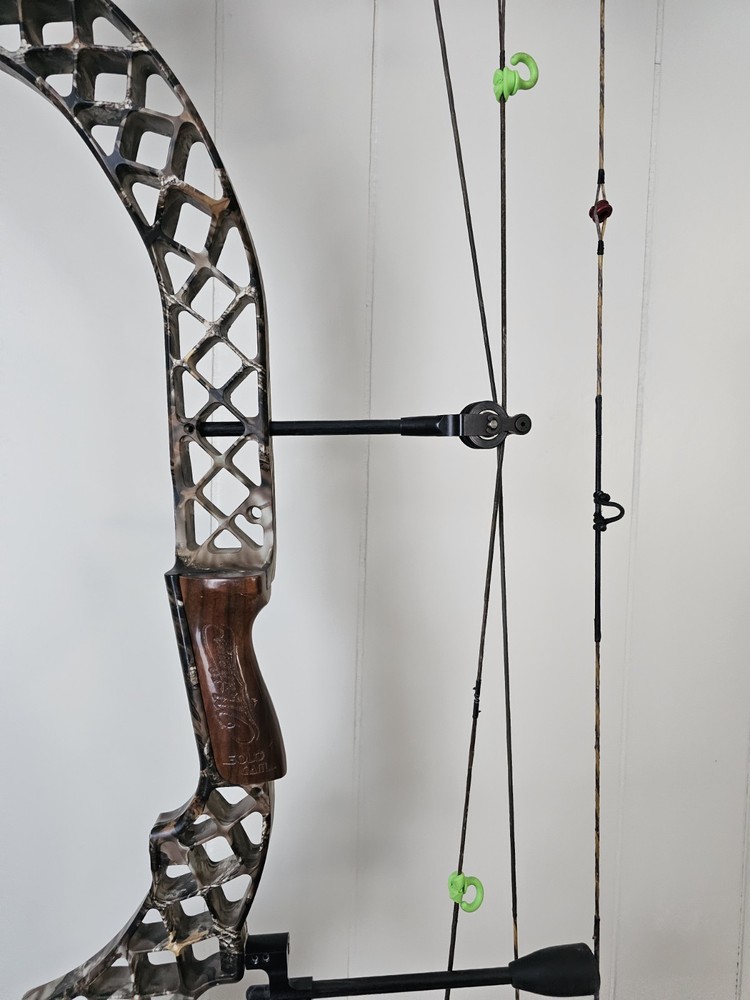 Mathews Helim Heli-m Compound Bow