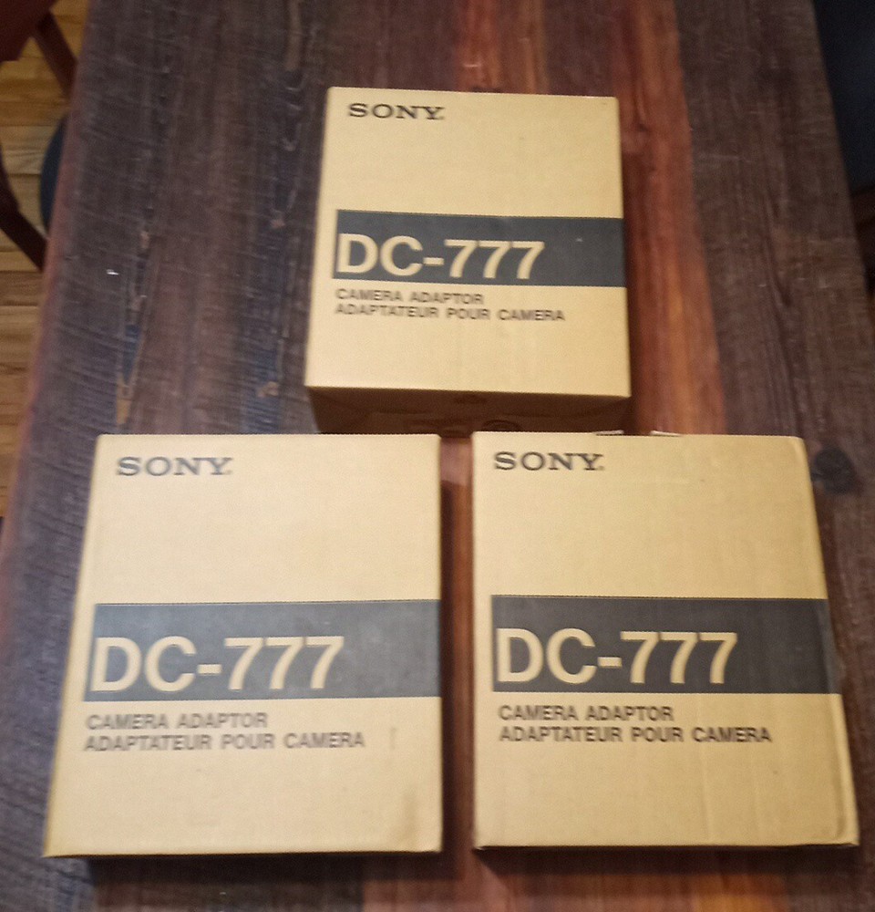 New Sony Camera Adaptor DC-777