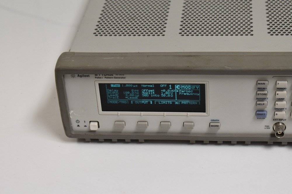 AGILENT 81104A PULSE PATTERN GENERATOR (AWQ90)