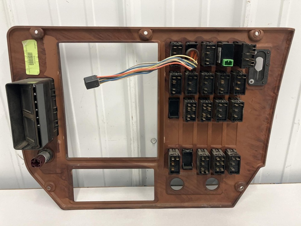 Mack CXU613 SWITCH Dash Panel - Used