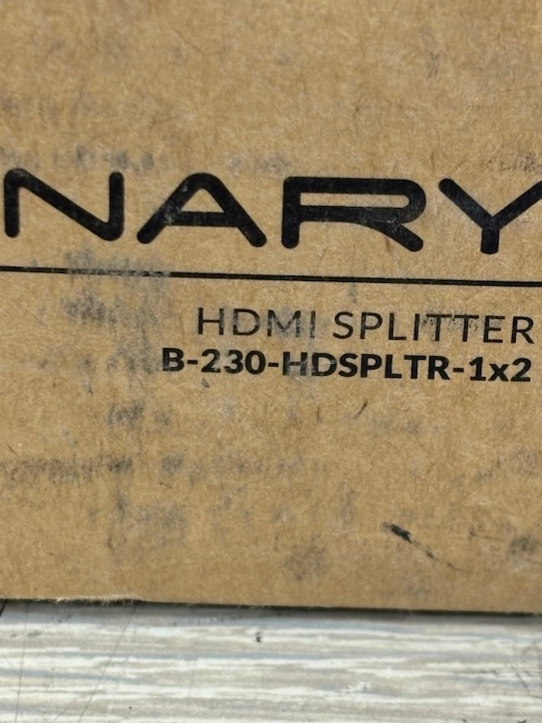 Binary B-230-HDSPLTR-1X2 Powered 4K HDMI 3D Splitter 10.2 Gbps