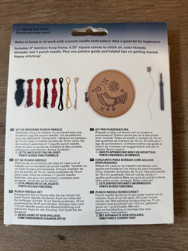 Punch Needle Kit - DIY Needle/Yarn Craft Project