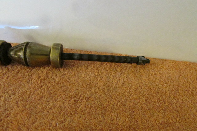 VINTAGE RG HAWK PLUMBING EXTRACTOR