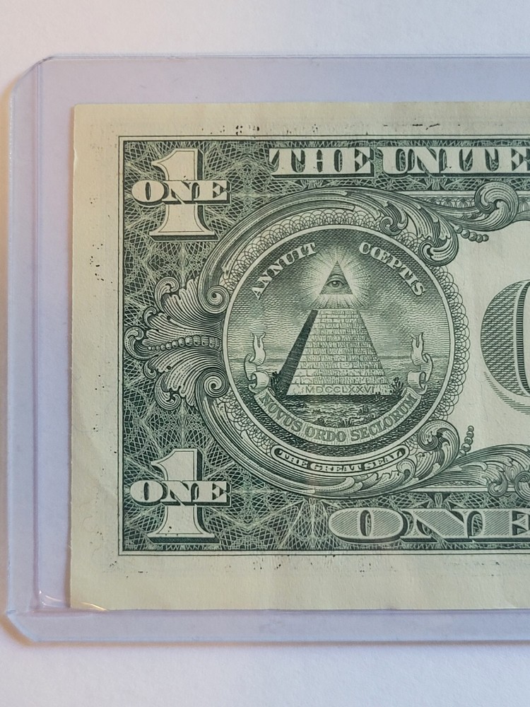 2017A One Dollar Mutiple Errors Misaligned, Gas Pump, Ink Smear Ink Bleed