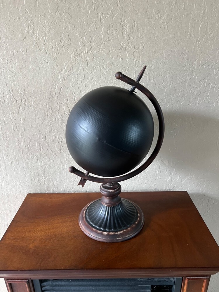 Decorative Metal Globe/ Plastic and Metal