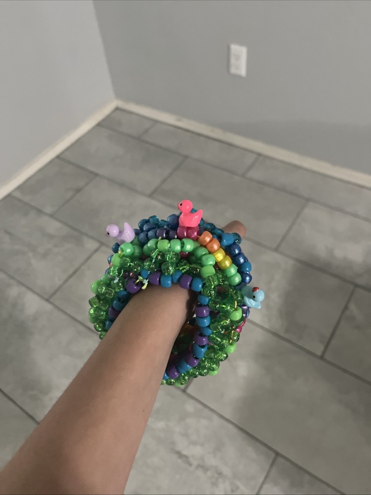 ducky kandi rotatar cuff