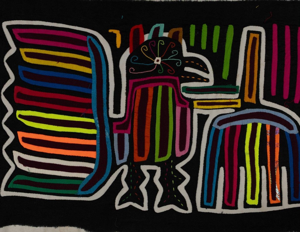 Classic Multi-Color Hotel Maid Mola