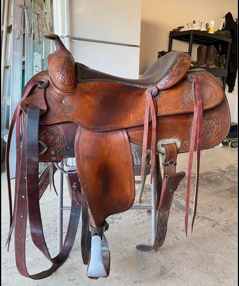 16” equitation style show/pleasure practice saddle 