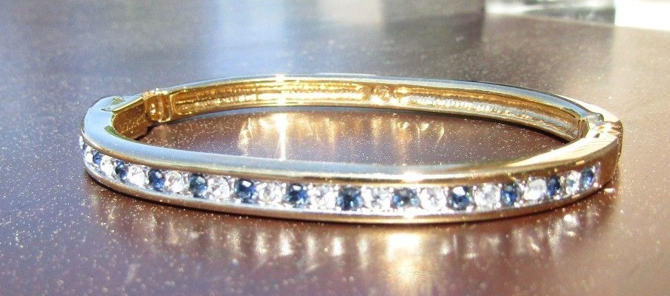 NWOT Swarovski Signed Stackable Channel Style Blue&Clear Crystal Hinged Bangle!