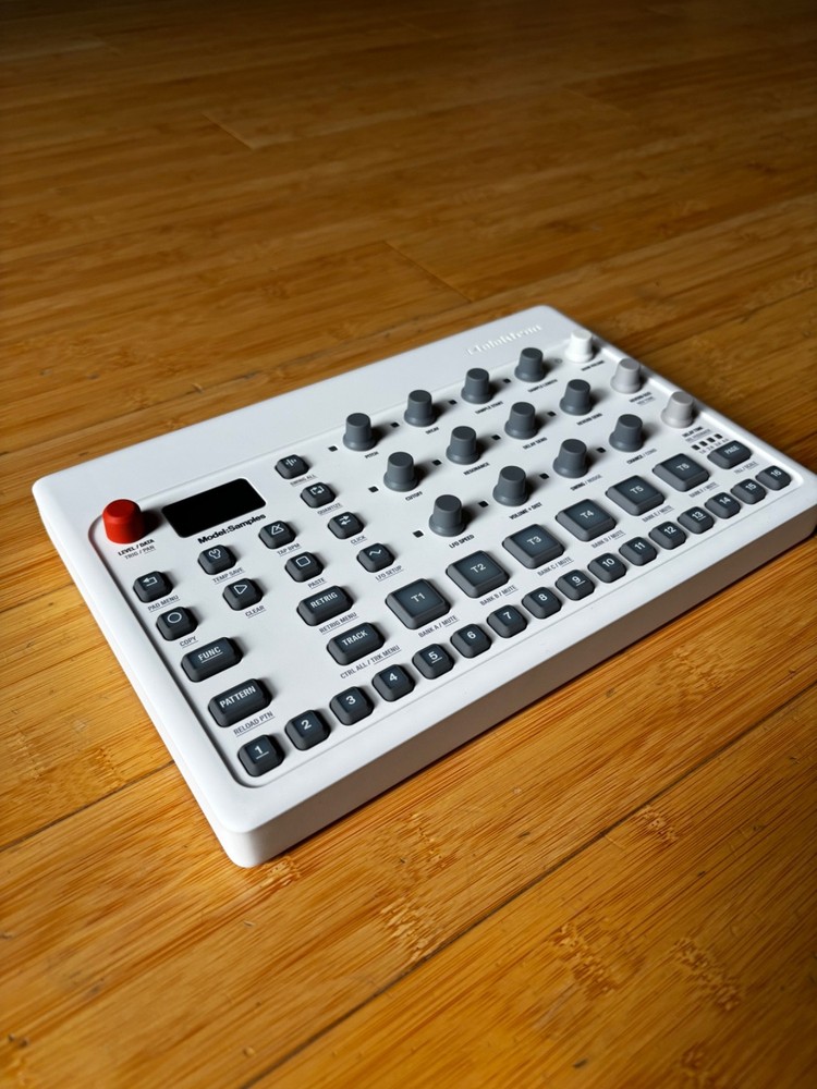 Elektron Model: Samples 6-Track Sample Based Groovebox - Open Box/Free Shipping!