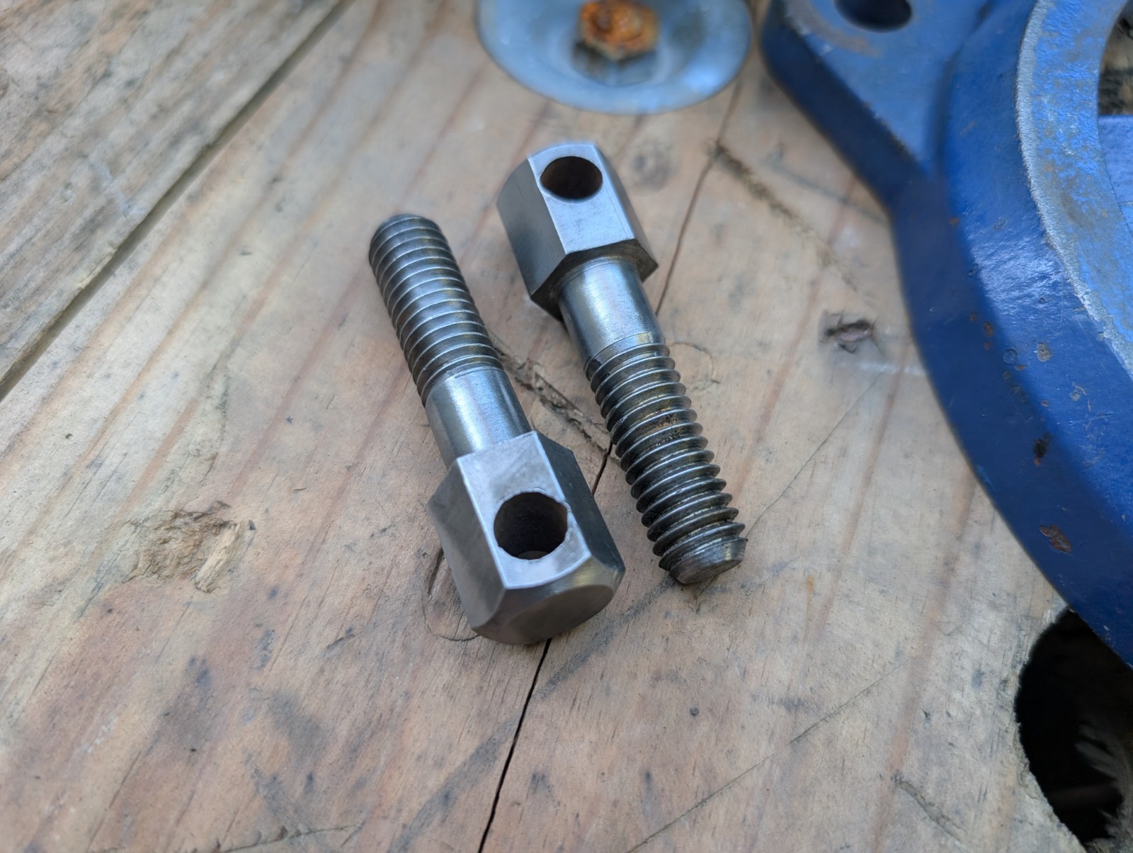 Record No. 3 Vise & Swivel Base, 4" Jaws. Made In Sheffield England, 37.6 lbs.