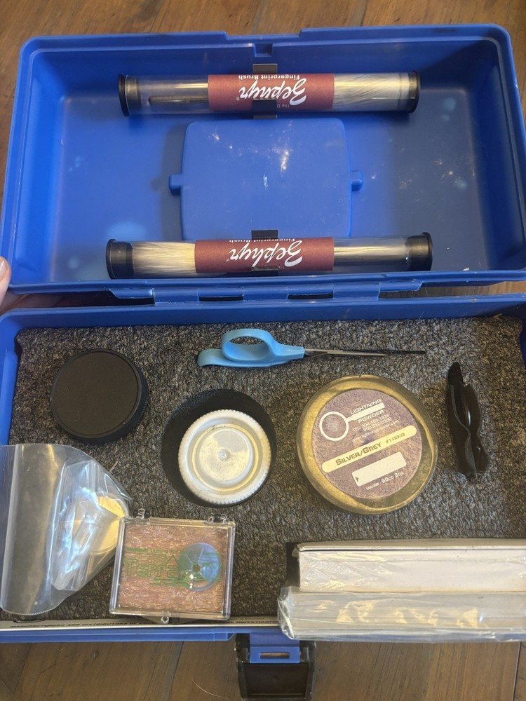 Forensic Source Lightening Powder Deluxe Latent Print Kit