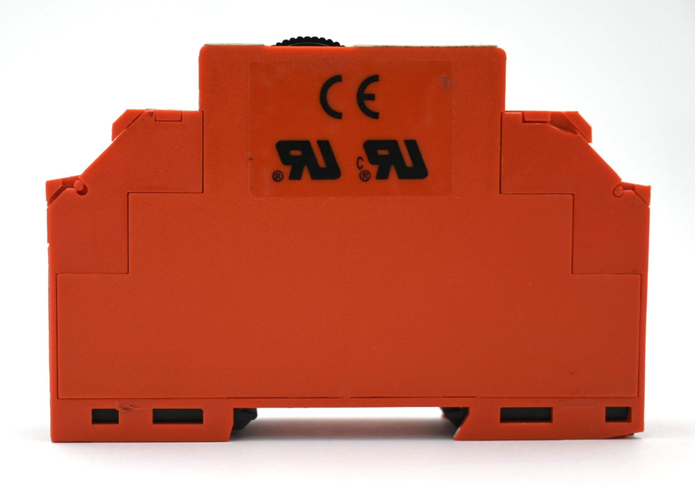 BROYCE CONTROL M1DOM MULTI FUNCTION TIME DELAY RELAY 24-240V 48-63HZ