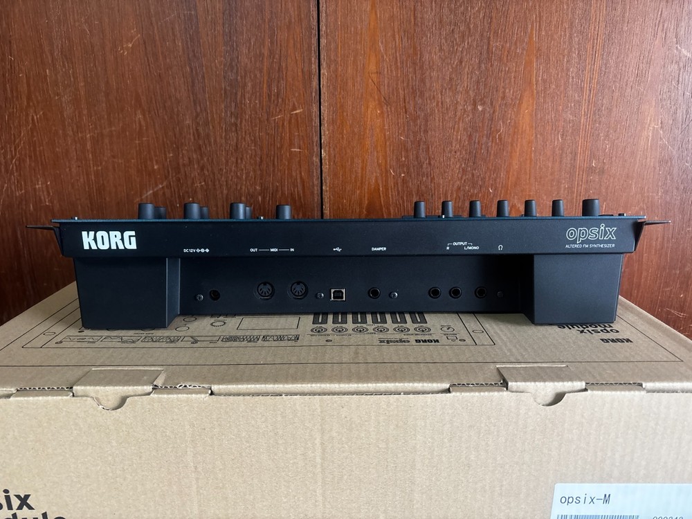 Korg Opsix Module Altered FM Synthesizer Rackmountable Desktop Module w/ box