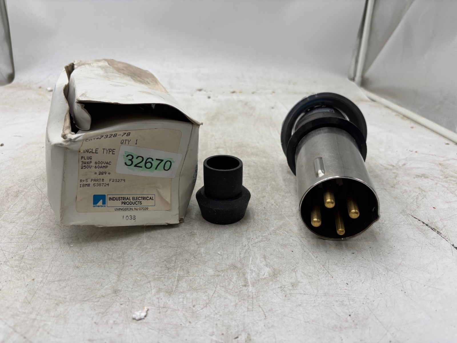 Russellstoll 7328-78 Pin & Sleeve 60 Amp 250V 600 Vac