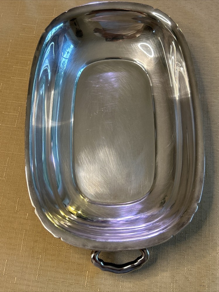 Reed and Barton 5001 Mayflower Lidded Oval Serving Plate