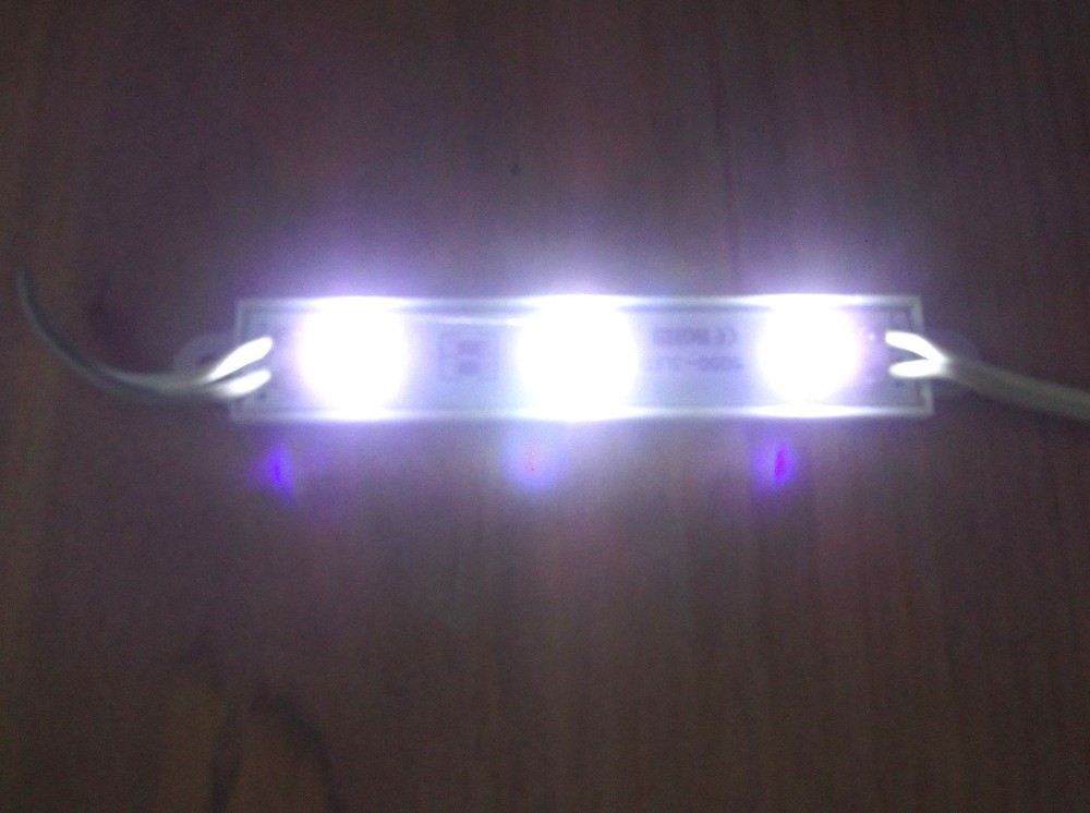 8 BBT 12 VDC Waterproof White LED Courtesy Lights