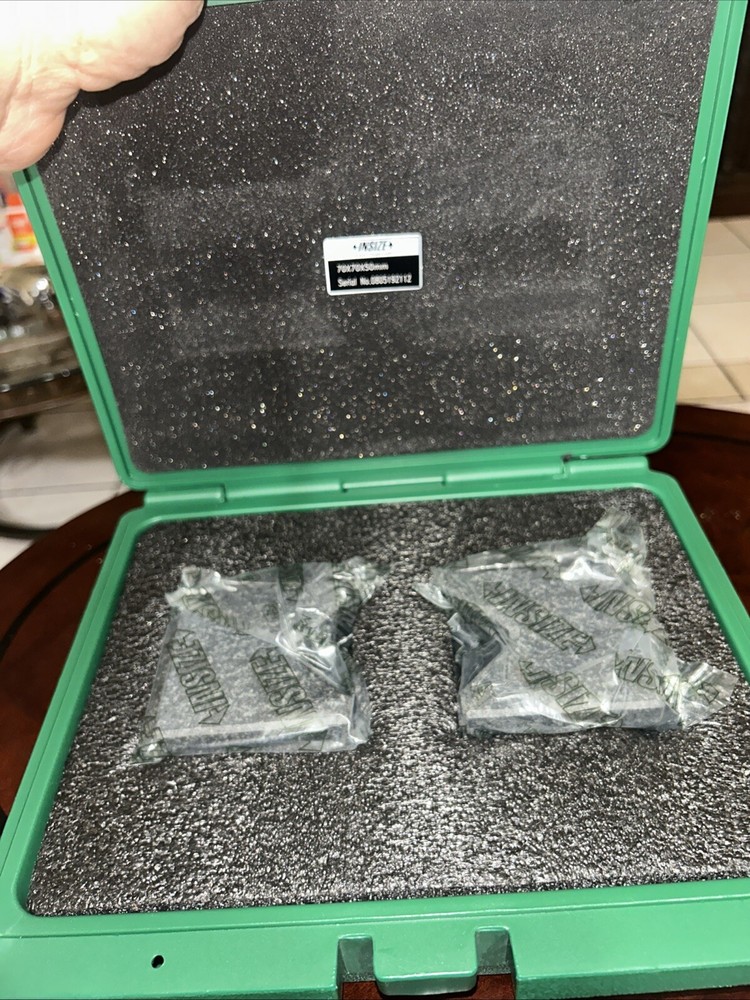 Insize Granite V-Block Set 70x70x50mm Code 6897-1 New