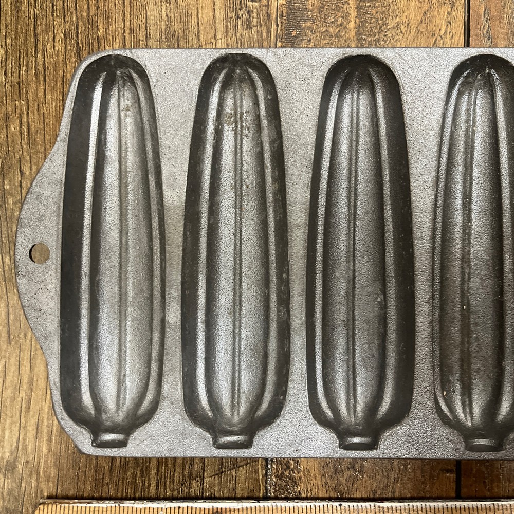Peco Aluminum Corn Shape Cornbread Pan Corn Shape 7 Section Good For Life