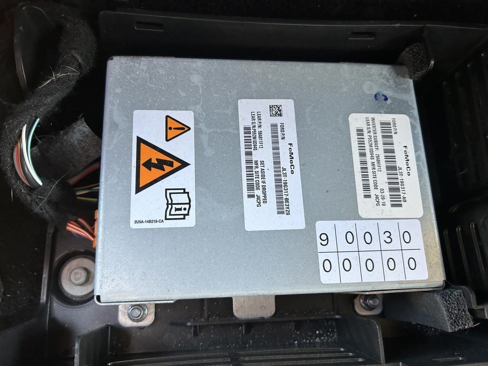 F150 2019 Keys/Latches/Locks 104906041